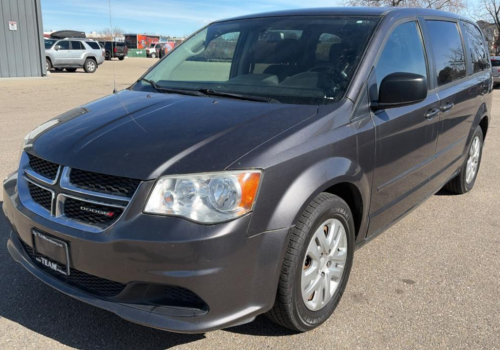 2017 DODGE GRAND CARAVAN - FWD!
