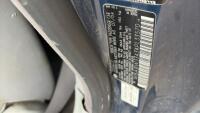2004 BMW 3 SERIES 325CI - LEATHER INTERIOR - HEATED SEATS - 24