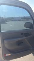 2005 GMC YUKON - 4X4! - 9