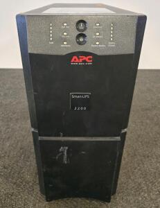 APC Smart-UPS SUA2200 2200VA/1980W 120V Tower, L5-30P Input, 10 Outlets, Serial: JS0330016442