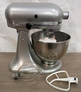 KitchenAid Artisan 5-Quart Tilt-Head Stand Mixer Silver, 325W, 3 Attachments