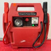 Chicago Electric 38391 12V 17Ah Portable Jump Starter With Light & Voltmeter, 900 Peak Amps, S/N 363361422