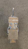 Swordfish Brand TBV-201 Bench Vise, 125mm Jaw Width, Swivel Base, Cast Iron, Made In China - 7