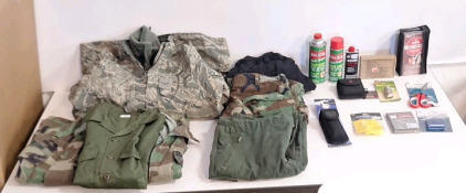 (1) Cold Weather Jacket Shell W/ Fleece Liner & Assorted Pieces Of Military Surplus Gear & Clothing, Size Medium