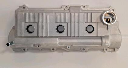 (1) Valve Cover W/Gasket Left Side For 1995-2004 Toyota Tacoma T100 3.4L