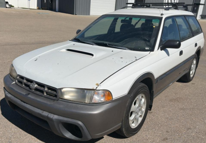 1999 SUBARU LEGACY OUTBACK - 130K MILES - AWD!