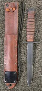 WWII U.S. M1 Garand Bayonet 14" Blade With Leather Sheath, Ribbed Leather Handle