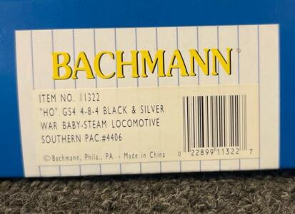 Bachmann HO GS4 4-8-4 Southern Pacific 4406 War Baby Black & Silver Locomotive W/ Tender