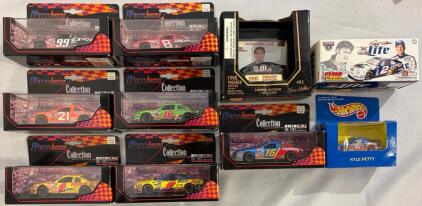 NASCAR Die-cast Car: Race Image 1:43 Scale, Hot Wheels, Racing Champions, Action Racing