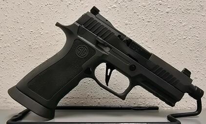 SIG SAUER P320 9mm Semi-Auto Pistol, Threaded Barrel 1/2x28, 2 Mags, Hard Case, SN: 58J607308