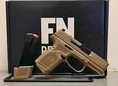FN Reflex 9mm FDE 3.3" Barrel, Semi-Auto Pistol, Serial CCW0056549, Incl. Mag & Box *NEW*