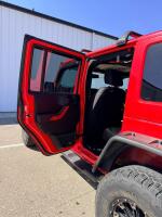 2013 JEEP WRANGLER UNLIMITED - 4X4! - 14