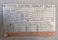 Toyota 5FBCU25 Electric Forklift, 36V, 4,960 lb Cap, Sideshifter, 189" Lift, Charger, 5,126 hrs - 6