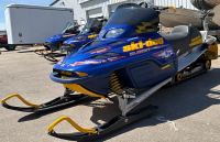 2003 SKI-DOO SNOWMOBILE