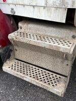 LOCATED IN LEWISTON - 1995 Kenworth T800 Log Truck w/Piggybacked Log Trailer Trailer Vin # 1PLA02828JWL87600 - 16