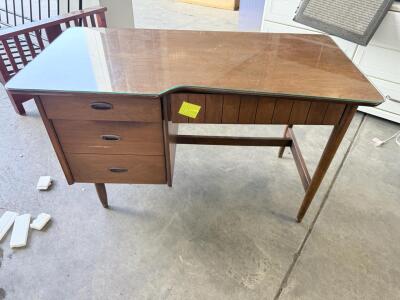 Mid-Century Modern Hooker Wood Desk &ndash; Glass Top, 3 Drawers, 1960s, Tapered Legs