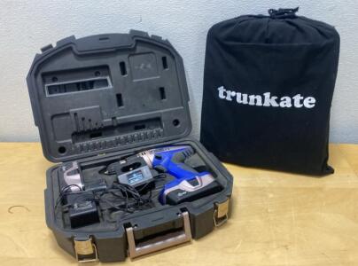 Apprentice 18V Cordless Drill Set with 2 Batteries, Charger, Hard Case and Trunkate Bag (Works)