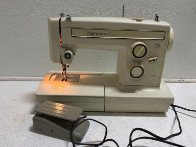 Kenmore 158.19461 Free Arm Mechanical Sewing Machine, Made in Japan, Zigzag, Pedal Included. powers on.