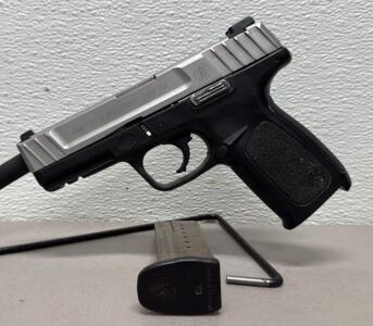 Smith & Wesson SD9 VE 9mm, Stainless Slide, Polymer Frame, 4" Barrel, 16+1, FYB8569