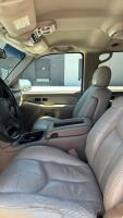 2003 CHEVROLET SUBURBAN - 4X4! - 10