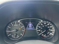 2017 NISSAN PATHFINDER - 3RD ROW SEATING! - 26