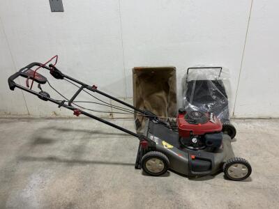Craftsman Self-Propelled Lawn Mower 21" Honda 5.5 HP EZ Walk, 2 Grass Bags, Rear Drive