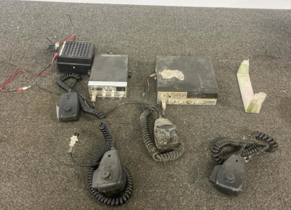 Cobra 29LTD Classic CB Radio Lot, 40 Channel Mobile Units, Microphones, Speaker, Bracket Included