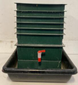5-Tray Stackable Worm Composting Bin with Drainage Tap and Base Tray