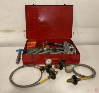 Gas Manifold Regulator Test Kit w/ 4 Regulators, Gauges, Hoses, Red Steel Case, 0&ndash;300 psi Range