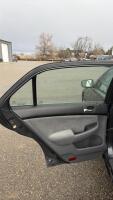 2004 HONDA ACCORD - RUNS WELL - 13