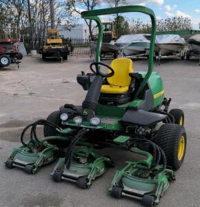 John Deere 8800 TerrainCut Rotary Mower, 55.1 HP Turbo Diesel, 88" Cutting Width, 4WD