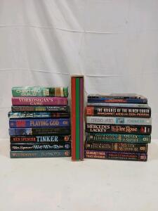 Lot of 15 Sci-Fi & Fantasy Hardcovers, Wen Spencer, Lois McMaster Bujold, Weis/Hickman, Lackey+
