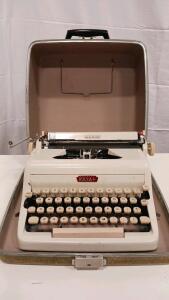 Royal Quiet De Luxe Manual Portable Typewriter with Case, QWERTY, Cream, Circa 1957