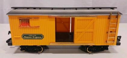 G Scale Bachmann D&WRR Denver Express Yellow Boxcar with Sliding Door and Gold Details