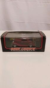 Road Champs 1932 Ford Model B Die-Cast Car 1:43 Scale, Certificate of Authenticity, Boxed