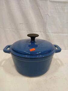 BELLA 5.3 Qt Enamel Cast Iron Dutch Oven, Blue, Lid & Manual, Double Handle, Oven Safe to 500&deg;F