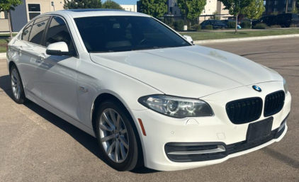2014 BMW 5 SERIES - DIESEL! SUNROOF!