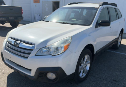 2014 SUBARU OUTBACK - AWD!