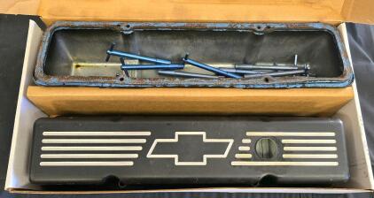Chevrolet Small Block V8 Valve Covers with Bowtie Logo, Black Finish, Includes Mounting Bolts