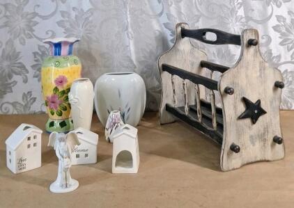 (1) Wooden Magazine Caddy, (4) Ceramic Vases & Assorted Table Decor