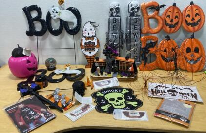 Large Halloween Decor Lot - Haunted House, BOO Signs, Skull Mat, Pumpkins & Tabletop Props