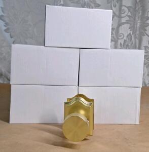 (1) 5-Piece Interior Passage Doorknob Set, Brushed Gold Finish