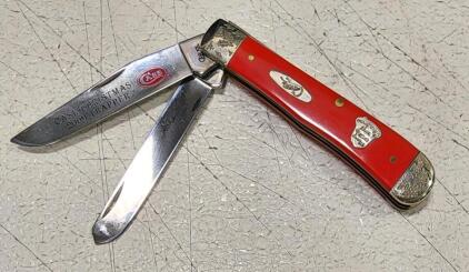 (1) Case XX Synthetic Red Christmas Bell Trapper Pocket Knife