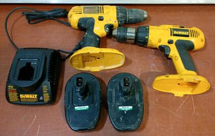 (2) DeWalt DC759 18V Cordless Drill/Driver Set, 2 NiCd Batteries, DW9220 Charger, 1/2" Chuck