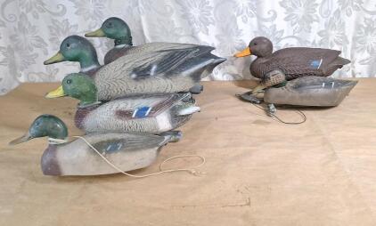 (6) Vintage Mallard Duck Decoys, (4) Drakes & (2) Hens