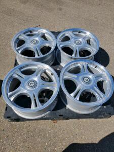 American Racing 17x7 Alloy Wheels, 5x114.3 Lug, Set of 4, Silver Finish, Includes Center Caps