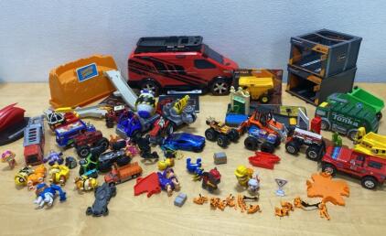 Micro Machines Super Van City Playset, Tonka, Maxx Action, CAT, Paw Patrol Vehicle Lot 35+ pcs