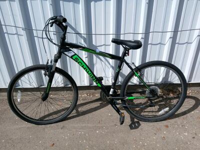 Schwinn Sidewinder Mountain Bike, 26" Wheels, Front Suspension, 21-Speed, Black/Green