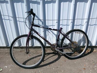Scott Instinct Mountain Bike, 26" Wheels, Steel Frame, V-Brakes, Purple, Missing Saddle/Pedals