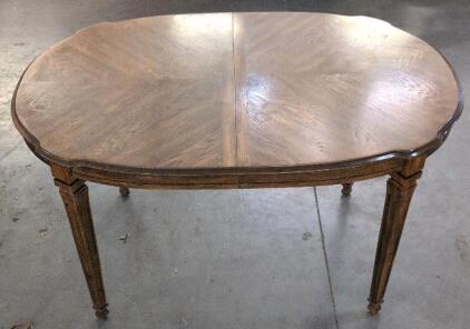 Vintage Oval Wood Dining Table With Leaf Extension Mechanism, Fluted Tapered Legs, 60"x42"
